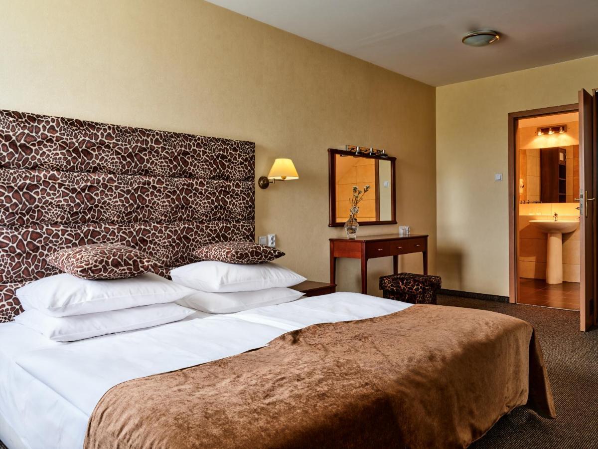 Great Polonia Krakow Airport - Ex Witek Hotell Modlniczka
